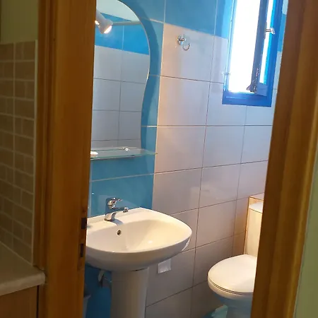 Studios Tasia Aparthotel