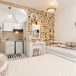 Tasia Apartahotel