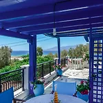Tasia Apartahotel